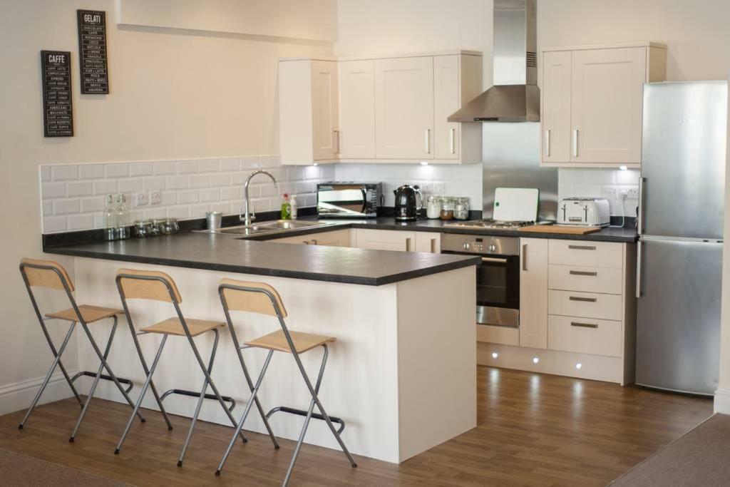 The Broadmead Forest - Spacious City Centre 3Bdr Apartment Bristol Luaran gambar