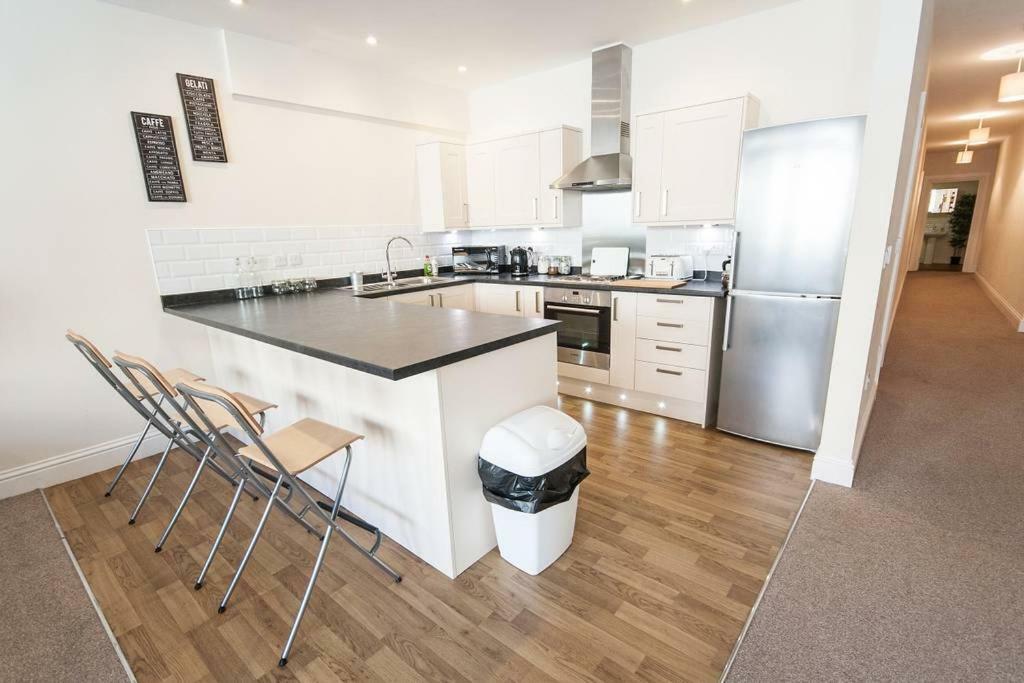 The Broadmead Forest - Spacious City Centre 3Bdr Apartment Bristol Luaran gambar